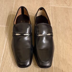 Sleek Black Leather Men's Slip-On Loafers